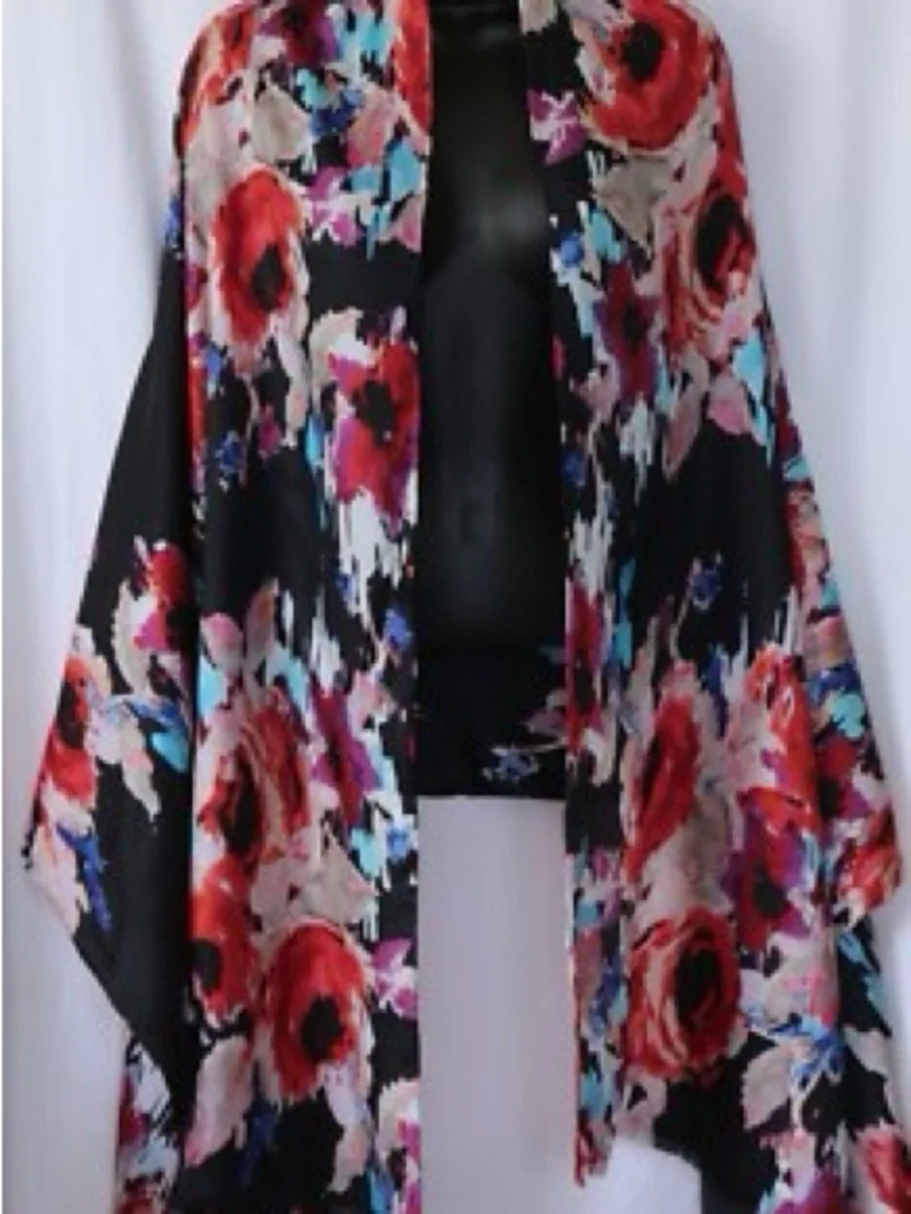 Kate Spade 100% Silk Floral Fringe Scarf Shawl Wrap 30.5